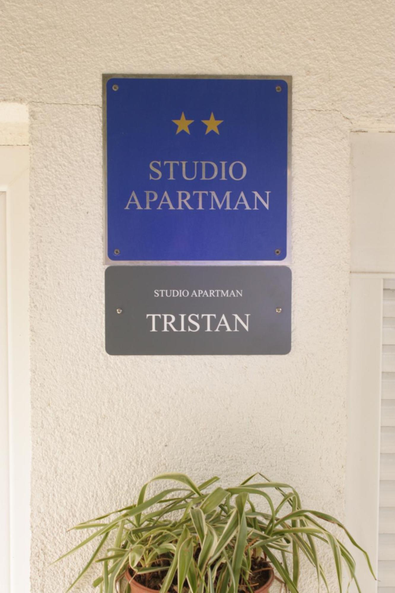 Studio Apartman Tristan Задар Екстериор снимка