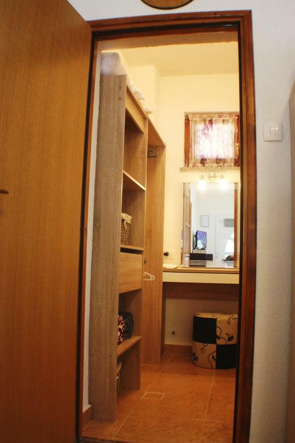 Studio Apartman Tristan Задар Екстериор снимка